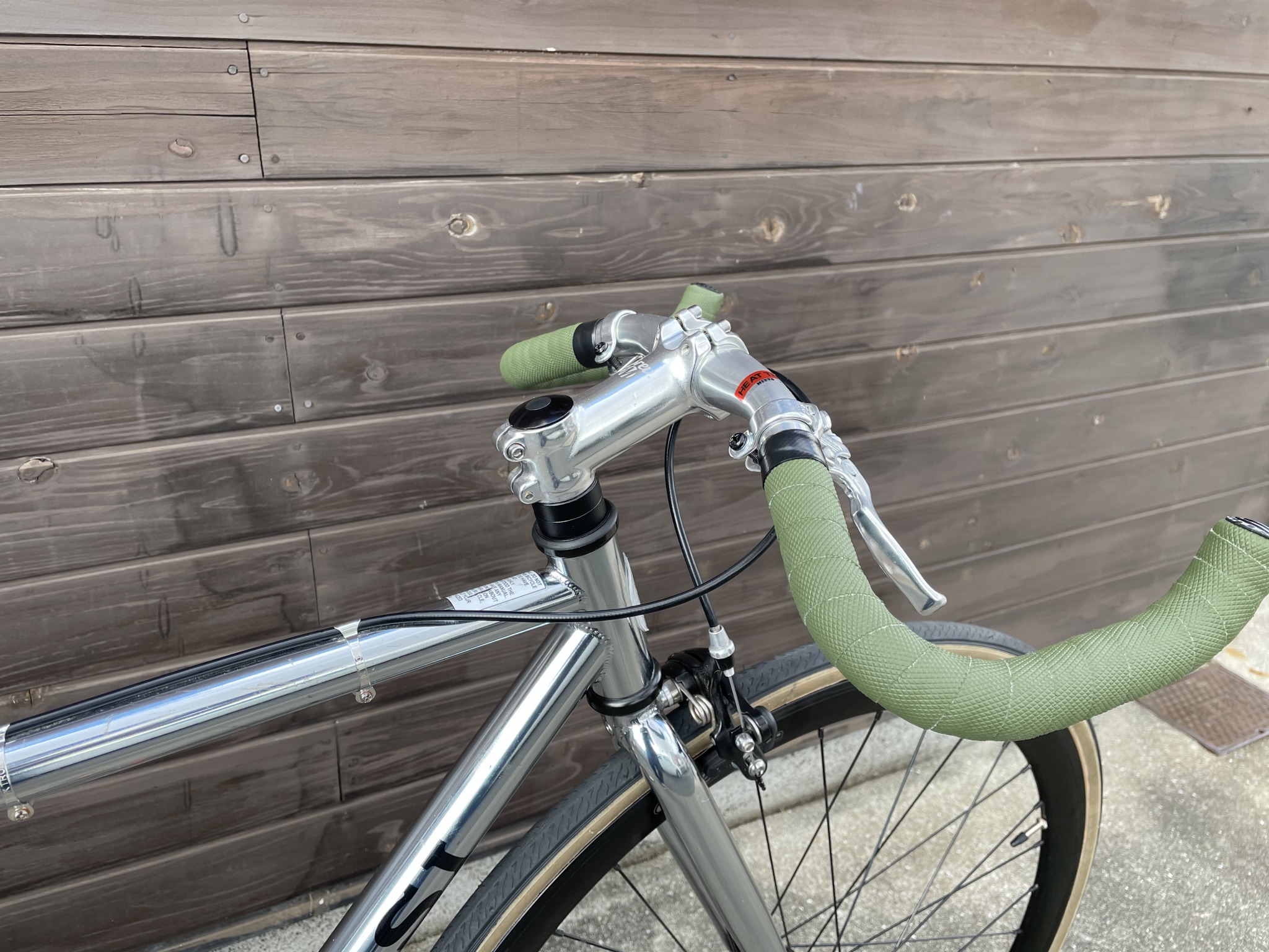 もっと使いやすく -ブルホーンハンドル交換- – cyclemark サイクルマーク